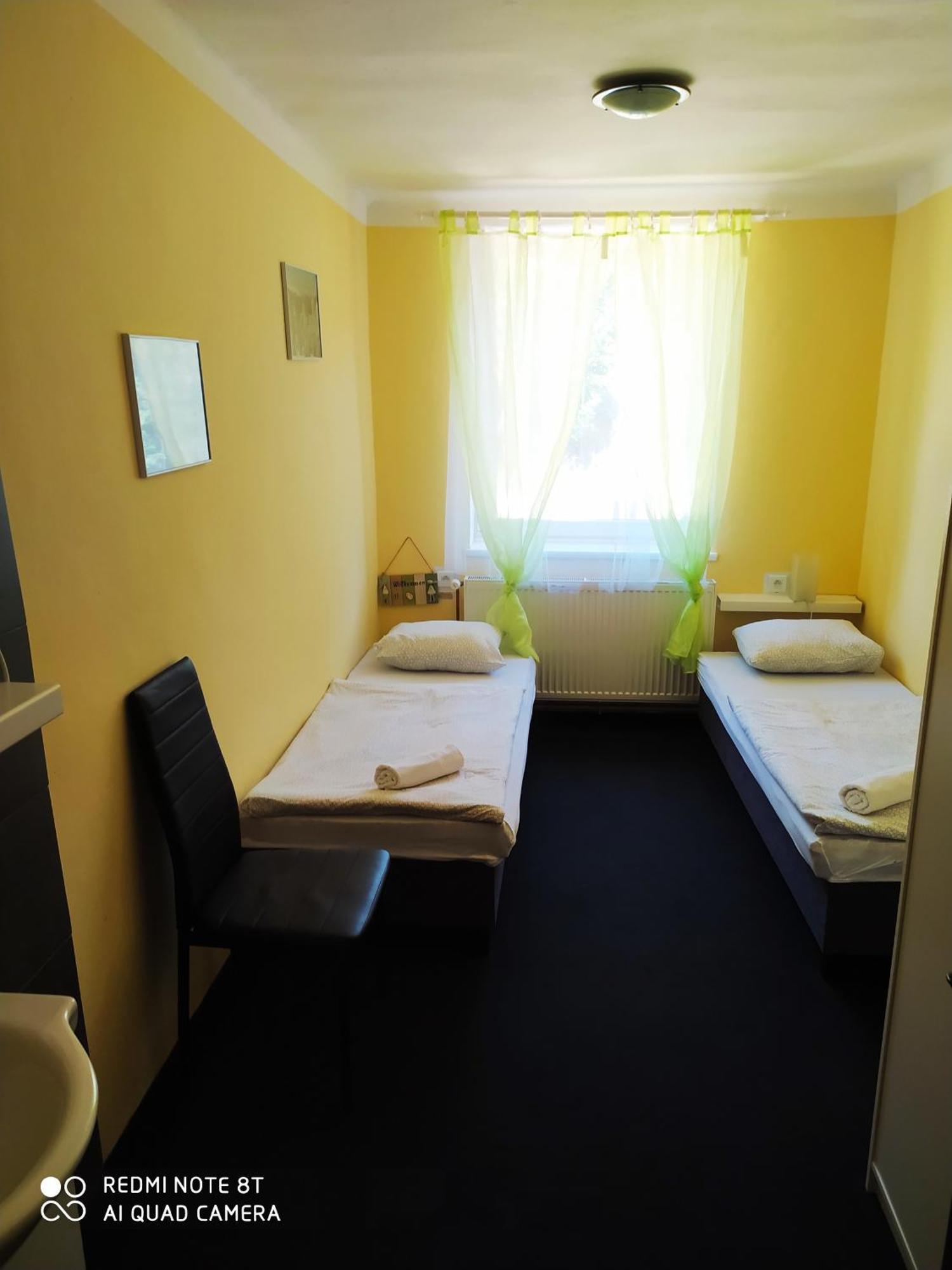 Restaurace Penzion Triola Kořenov Esterno foto