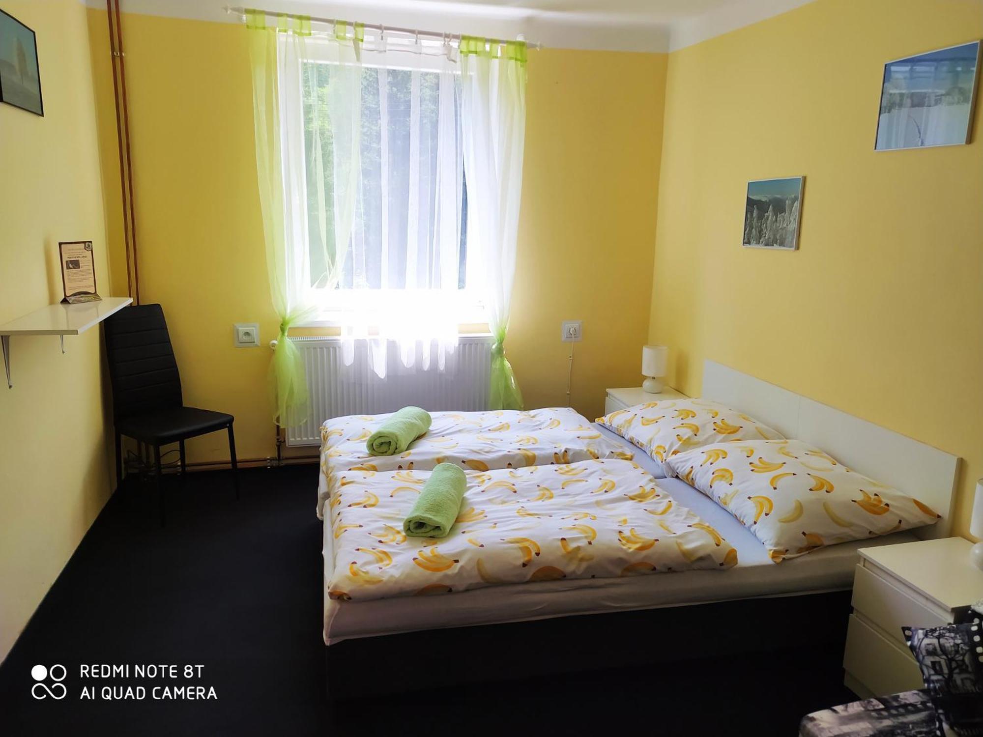 Restaurace Penzion Triola Kořenov Esterno foto
